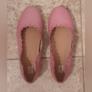 Women’s 8.5 ( fits like 9)Allegro Rose Pink Floret Ballerina Flat Shoes.